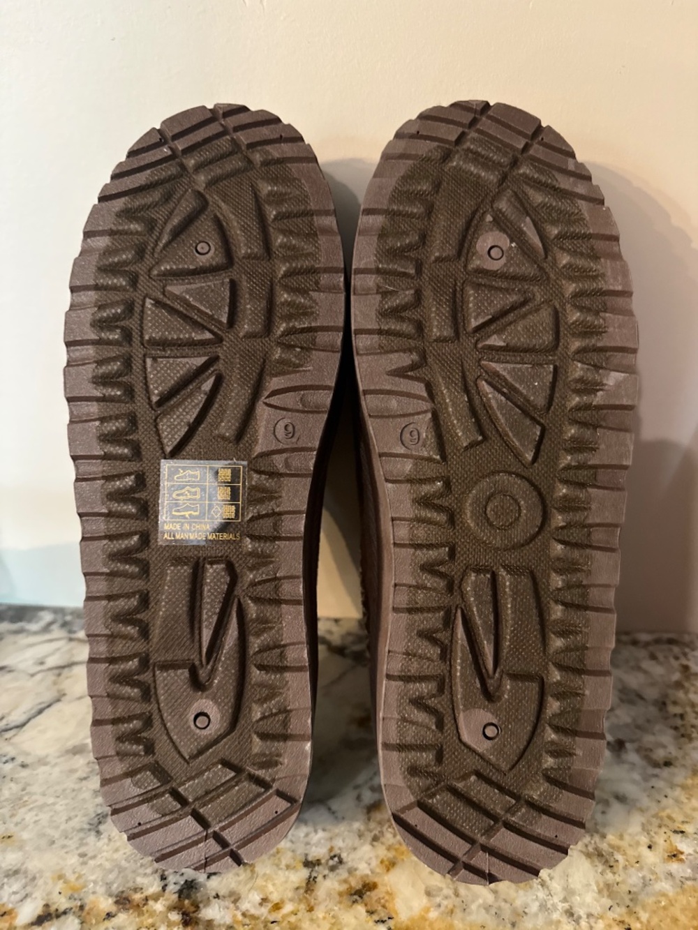 Avalanche Brown Platform Slippers Faux Fur NWT Size 9 - Picture 3 of 5